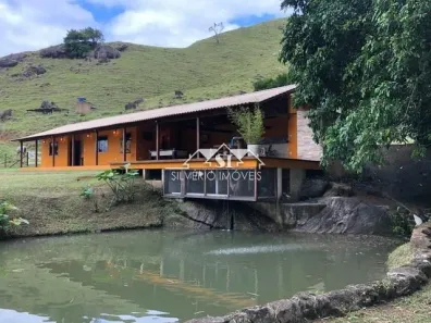 Fazenda/Sítio com 2 Quartos à venda, 250m² no Éden, São João de Meriti