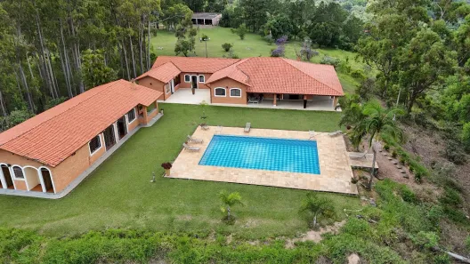Fazenda/Sítio com 5 Quartos à venda, 157300m² no Chácaras Berro D'Água, Itu