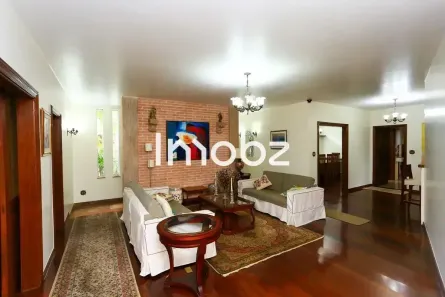 Casa com 5 Quartos à venda, 450m² no Jardim Guedala, São Paulo