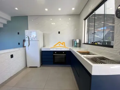 Casa com 3 Quartos à venda, 200m² no Vila Cristina, Betim