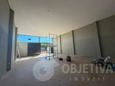 Galpão/Depósito/Armazém para alugar, 260m² no Laranjeiras, Uberlândia