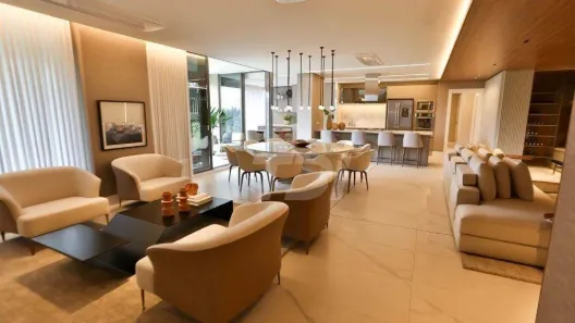 Apartamento com 4 Quartos à venda, 232m² no Mossunguê, Curitiba
