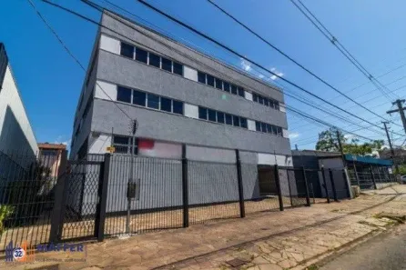 Prédio Comercial com 8 Quartos à venda, 2175m² no Partenon, Porto Alegre
