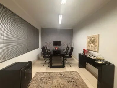 Imóvel Comercial com 3 Quartos à venda, 352m² no Vila Santa Tereza, Bauru