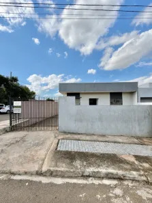 Casa com 2 Quartos para alugar, 55m² no Vila Guadiana, Mandaguaçu