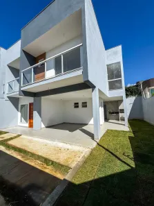 Sobrado com 3 Quartos à venda, 162m² no Morada de Laranjeiras, Serra