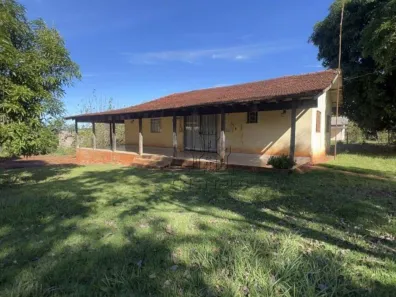 Fazenda/Sítio com 3 Quartos à venda, 190m² no Irerê, Londrina