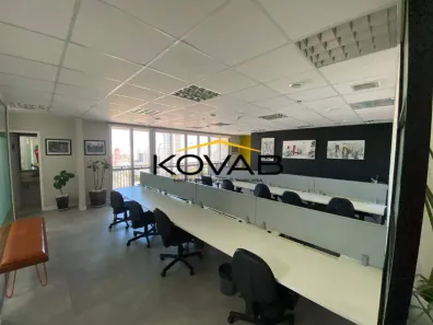 Sala Comercial para alugar, 208m² no Vila São Francisco (Zona Sul), São Paulo