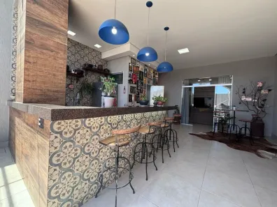 Casa com 3 Quartos à venda, 275m² no Cabral, Contagem