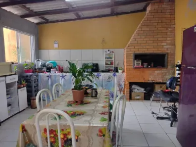 Casa com 6 Quartos à venda, 194m² no Barreiros, São José