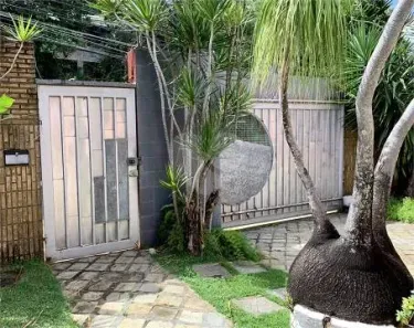 Casa com 3 Quartos à venda, 389m² no Candeal, Salvador