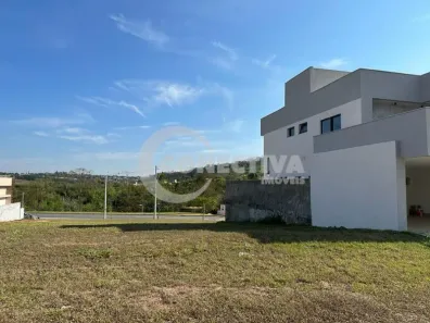 Lote/Terreno à venda, 300m² no Jardins Porto, Senador Canedo