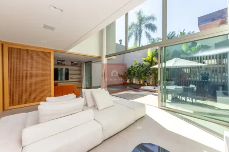 Casa de Condomínio com 3 Quartos à venda, 408m² no Santo Amaro, São Paulo