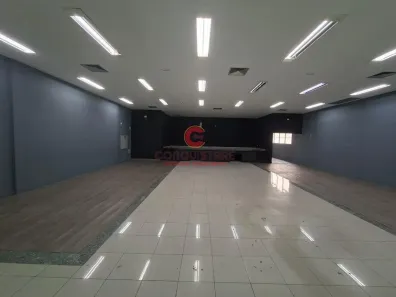 Ponto Comercial para alugar, 377m² no Vila das Palmeiras, Guarulhos