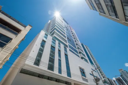 Apartamento com 4 Quartos à venda, 403m² no Meia Praia, Itapema