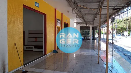Prédio Comercial para alugar, 441m² no Estuário, Santos