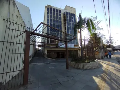 Prédio Comercial com 1 Quarto à venda, 2158m² no Centro, Canoas
