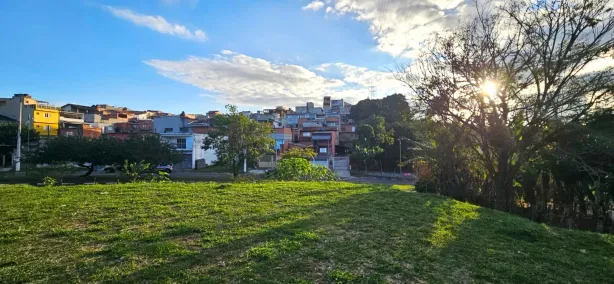 Lote/Terreno à venda, 260m² no Parque Rodrigo Barreto, Arujá