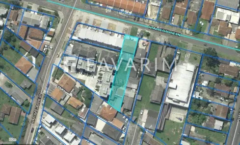 Lote/Terreno à venda, 792m² no Uberaba, Curitiba