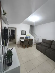 Casa de Condomínio com 2 Quartos à venda, 72m² no Sítio do Campo, Praia Grande