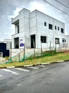 Casa de Condomínio com 4 Quartos à venda, 240m² no Cézar de Souza, Mogi das Cruzes
