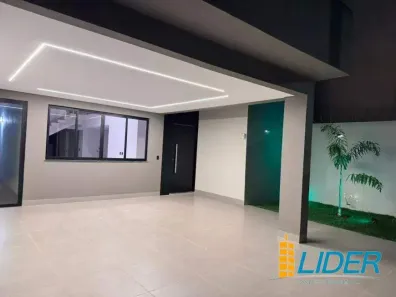 Casa com 4 Quartos à venda, 232m² no Bosque dos Buritis, Uberlândia