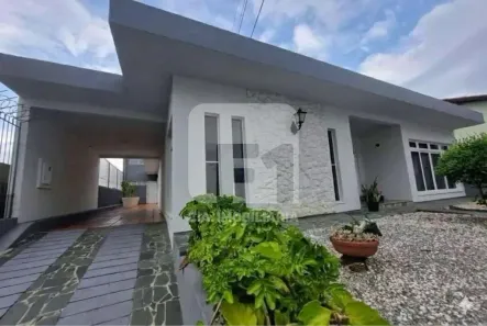 Casa com 4 Quartos à venda, 323m² no Jardim Atlântico, Florianópolis