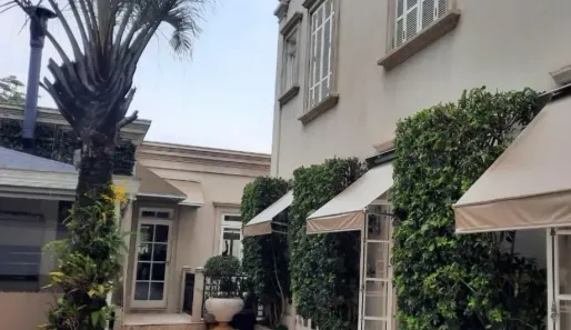 Casa com 5 Quartos à venda, 584m² no Vila Madalena, São Paulo