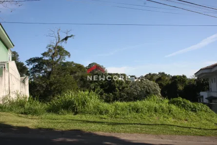 Lote/Terreno à venda, 880m² no Golf Gardens, Carapicuíba