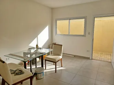 Casa de Condomínio com 2 Quartos à venda, 68m² no Sítio do Campo, Praia Grande