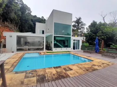 Casa de Condomínio com 3 Quartos à venda, 250m² no Caraguatá, Mairiporã