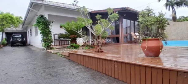 Casa com 3 Quartos à venda, 240m² no Ingleses do Rio Vermelho, Florianópolis