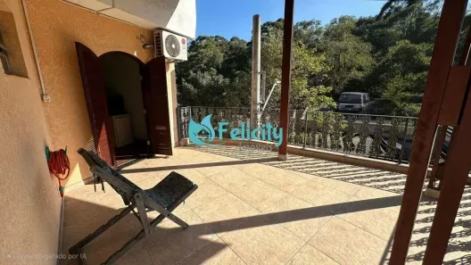 Sobrado com 4 Quartos à venda, 244m² no Jardim Regina, São Paulo