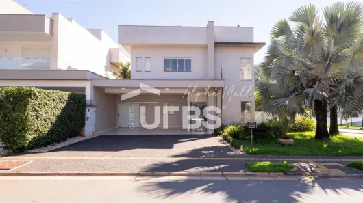Casa de Condomínio com 3 Quartos à venda, 249m² no Jardins Valência, Goiânia