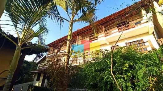 Casa de Condomínio com 2 Quartos para alugar, 97m² no Ogiva, Cabo Frio