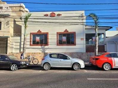 Ponto Comercial para alugar, 270m² no Centro, Uberlândia