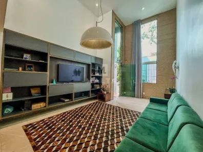 Casa com 3 Quartos à venda, 308m² no Teixeira Dias (Barreiro), Belo Horizonte