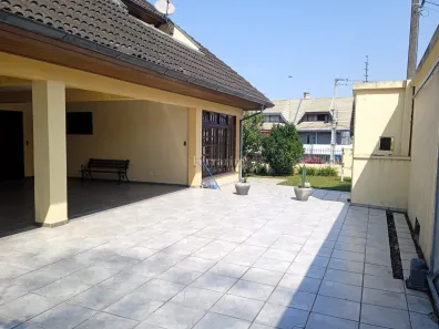 Casa com 4 Quartos à venda, 392m² no Guabirotuba, Curitiba