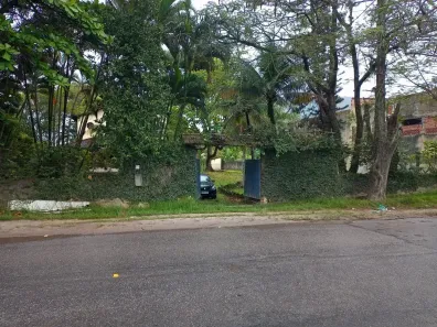 com 4 Quartos à venda, 3000m² no Vale da Figueira (Ponta Negra), Maricá