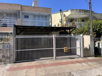 Casa com 3 Quartos à venda, 180m² no Ingleses do Rio Vermelho, Florianópolis