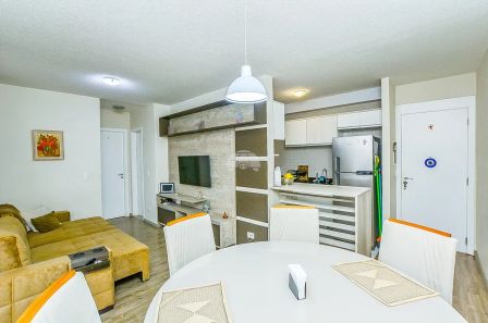 Apartamento com 2 Quartos à venda, 57m² no Capão Raso, Curitiba