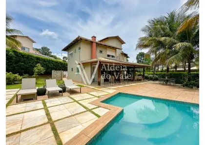 Casa de Condomínio com 5 Quartos à venda, 393m² no Residencial Aldeia do Vale, Goiânia