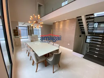 Casa de Condomínio com 3 Quartos para alugar, 291m² no Condomínio Residencial Fogaça, Jacareí