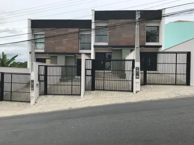 Sobrado com 3 Quartos à venda, 110m² no Floresta, Joinville