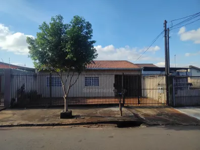 Casa com 3 Quartos à venda, 162m² no Leonor, Londrina