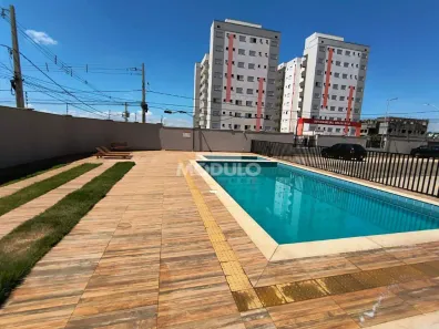 Apartamento com 2 Quartos para alugar, 53m² no Laranjeiras, Uberlândia