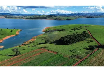 Fazenda/Sítio à venda, 100000m² no Guapé, Guapé