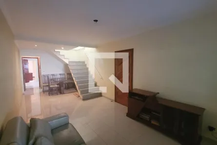 Casa com 4 Quartos à venda, 250m² no Jardim Catarina, São Paulo