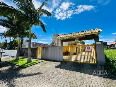 Sobrado com 3 Quartos à venda, 111m² no Centro, Matinhos