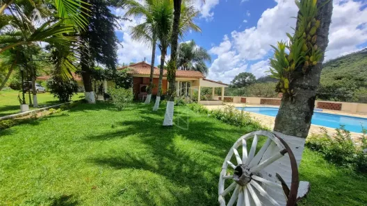 Fazenda/Sítio com 7 Quartos à venda, 500m² no Nova Califórnia, Juiz de Fora
